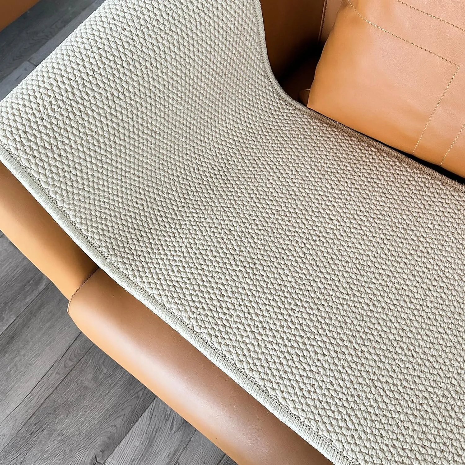 70.9"x 15.7" Thickened Extra Large Cat Wall Climbing Carpet with 10pcs Fixed Nails, Durable Cat Wall Furniture, Wall Scratcher, Scratching Post, Couch Sofa Protector, White