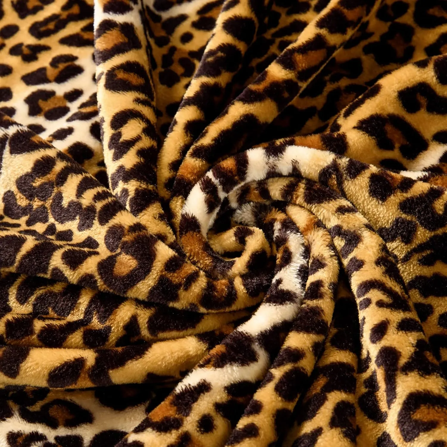 Bnuitland Leopard Print Fleece Flannel Throw Blanket, 300 GSM Double Sided Fuzzy Fluffy Throw for Bed Sofa Couch Travel, Super Soft Lightweight Cheetah Print Blanket for Kids/Baby/Pets, 5040 inch